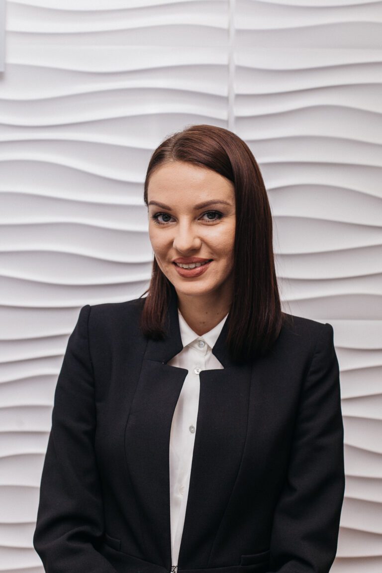 Yuliya Ivanyshyn - Office Manager